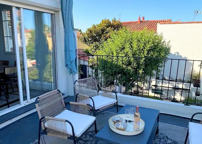 Very Bright With Terrace In Διαμέρισμα Περπινιάν
